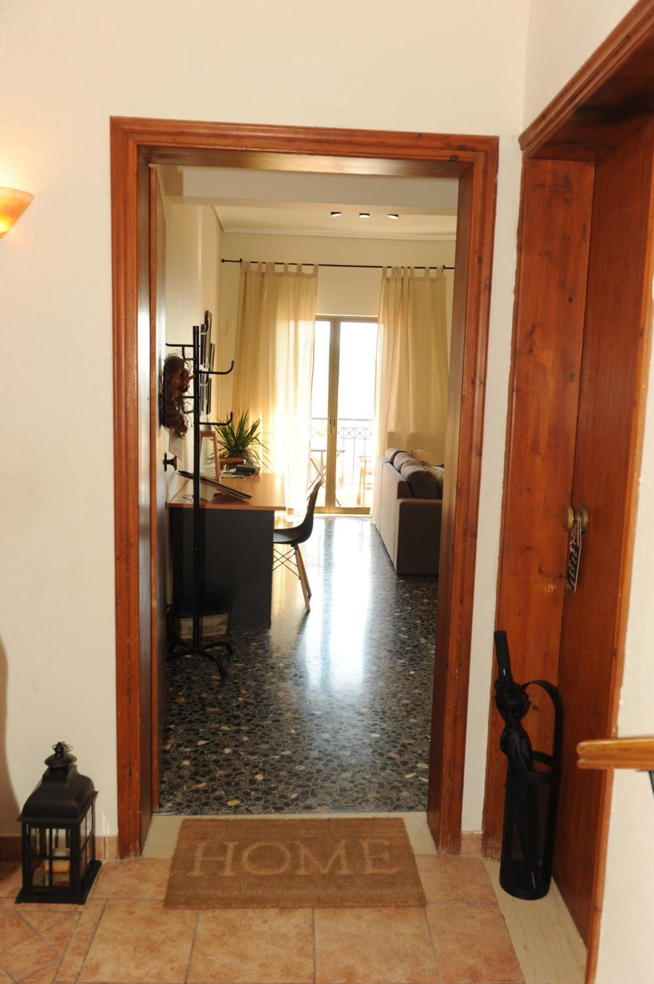 Delphic Moments - Sunny App 3Br, 2Ba With View Apartment Luaran gambar